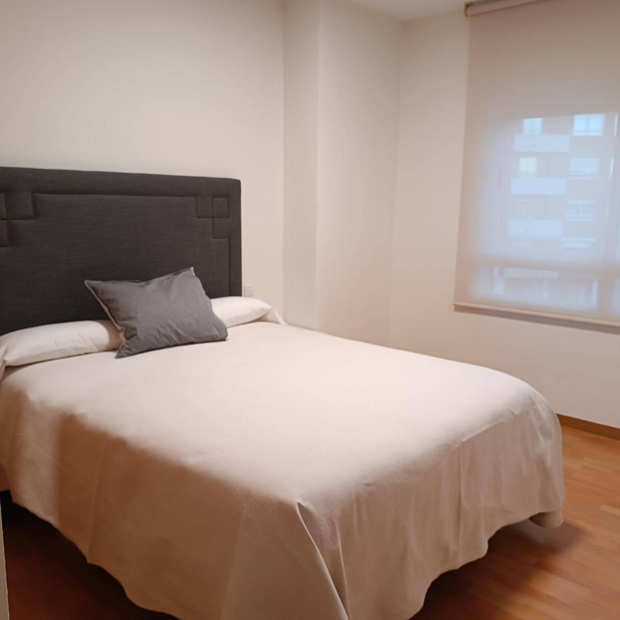 Apartamentos Go Covaresa -Parking Gratuito Valladolid Extérieur photo